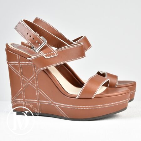 Sandales compensées cannage en cuir tan p.38,5 - Dior