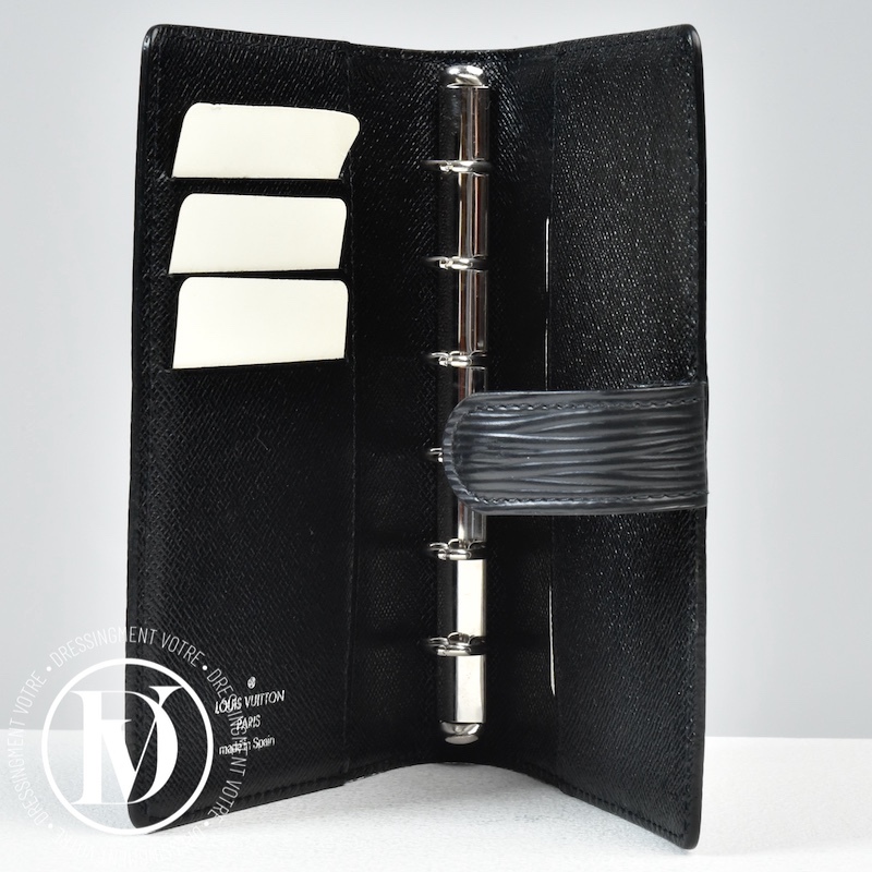 Couverture d'agenda PM en cuir épi noir - Louis Vuitton Couverture d'agenda PM en cuir épi noir - Louis Vuitton – Image 4