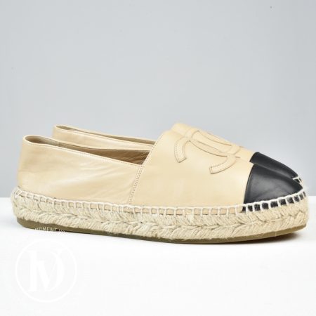 Espadrilles en cuir beige p.38 - Chanel