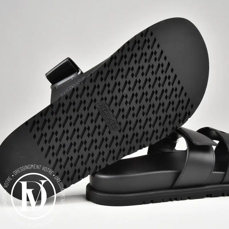 Sandales Chypre en cuir noir p.39,5 - Hermès Sandales Chypre en cuir noir p.39,5 - Hermès – Image 5