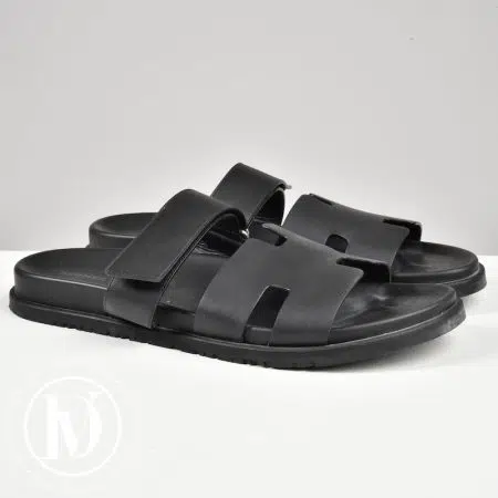 Sandales Chypre en cuir noir p.45 - Hermès