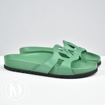 Mules Isola Confort LV p.37 - Louis Vuitton