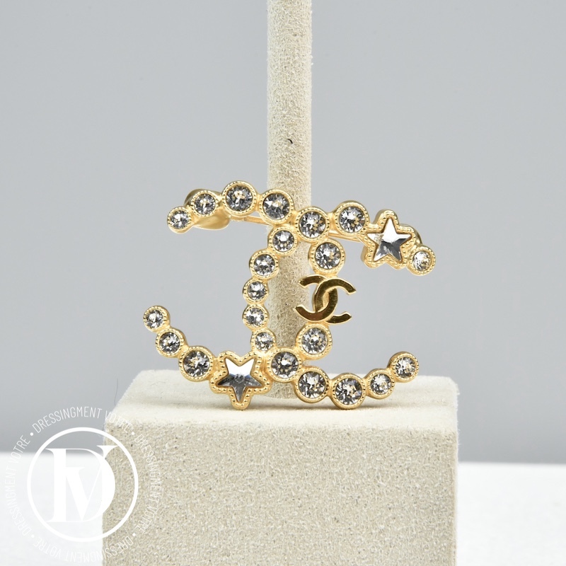 Broche CC en métal doré & strass - Chanel Dressingment Votre