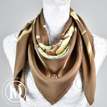 Carré 90 en soie "Le Laisser Courre" - Hermès