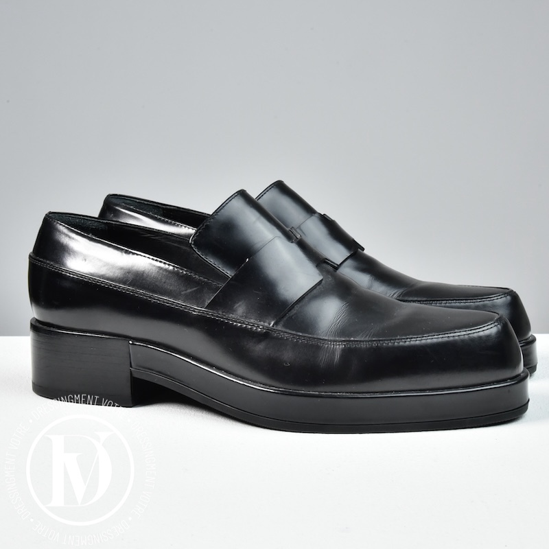 Mocassins Gatsby en cuir noir p.38 - Hermès Mocassins Gatsby en cuir noir p.38 - Hermès Dressingment Votre