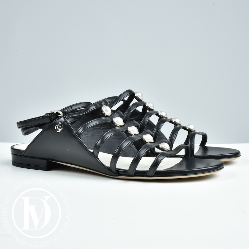 Sandales en cuir noir et perles p.38C - Chanel Dressingment Votre