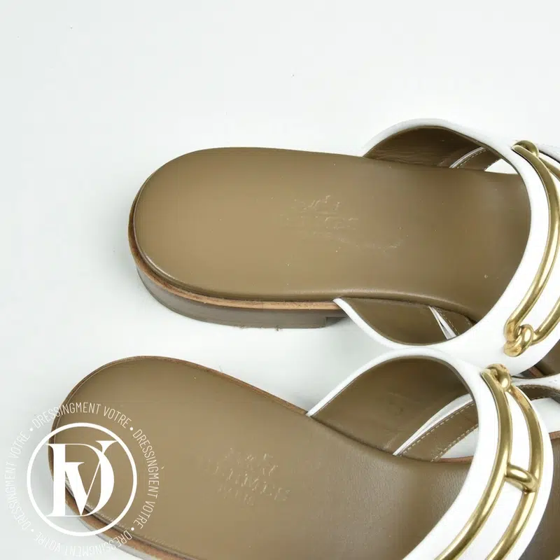 Sandales Claire en cuir blanc p.38 - Hermès Sandales Claire en cuir blanc p.38 - Hermès – Image 3