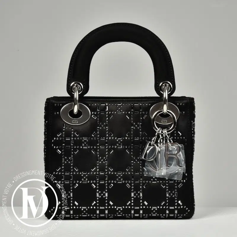 Sac Mini Lady Dior satin & strass - Dior site seconde main de luxe,friperie de luxe,marque de luxe pas cher,seconde main vetement de luxe,friperie haut de gamme en ligne Sac Mini Lady Dior satin & strass - Dior Dressingment Votre