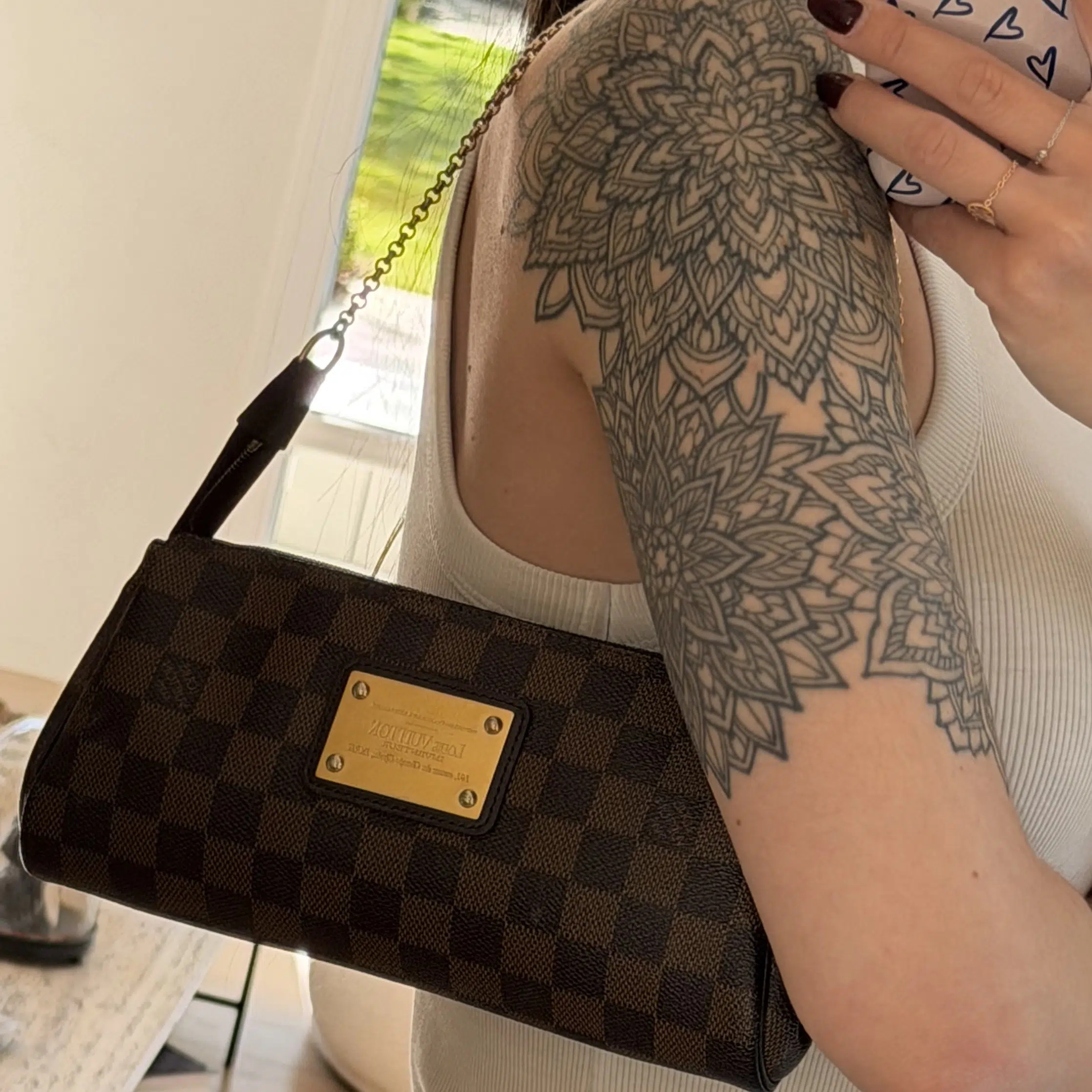 Accueil site seconde main de luxe,friperie de luxe,marque de luxe pas cher,seconde main vetement de luxe,friperie haut de gamme en ligne Accueil Dressingment Votre