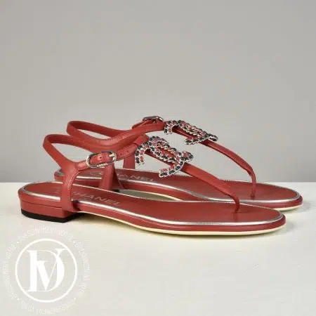 Sandales CC en cuir rouge p.36C - Chanel