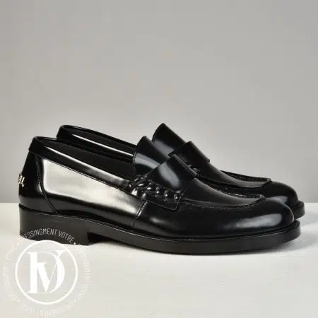 Mocassins en cuir glacé noir p.36,5 - Chanel