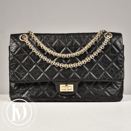 Sac médium 2.55 en cuir matelassé noir - Chanel