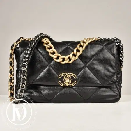 Sac Chanel 19 GM en cuir noir - Chanel