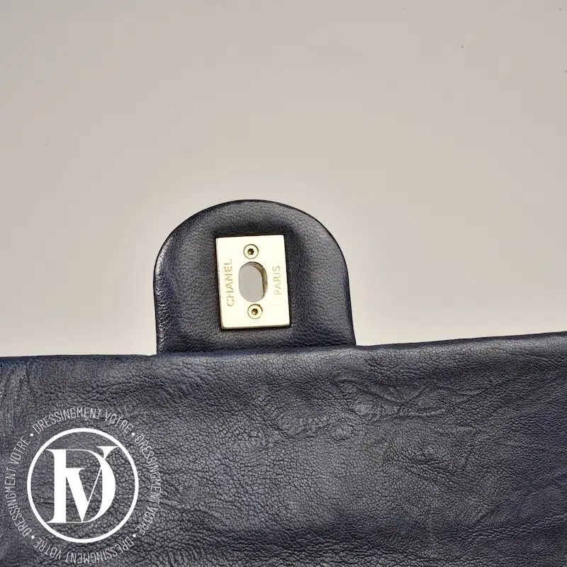 Sac chevrons en cuir bleu marine - Chanel Sac chevrons en cuir bleu marine - Chanel – Image 10