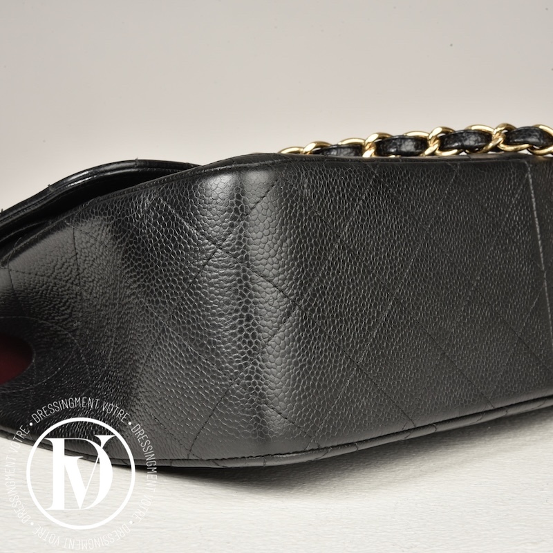 Sac Timeless Jumbo en cuir caviar noir - Chanel Sac Timeless Jumbo en cuir caviar noir - Chanel – Image 5
