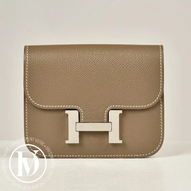 Pochette Constance Slim epsom étoupe - Hermès site seconde main de luxe,friperie de luxe,marque de luxe pas cher,seconde main vetement de luxe,friperie haut de gamme en ligne Pochette Constance Slim epsom étoupe - Hermès Dressingment Votre