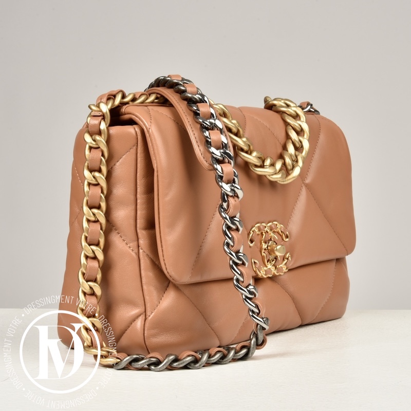 Sac Chanel 19 médium en cuir camel - Chanel Sac Chanel 19 médium en cuir camel - Chanel – Image 2