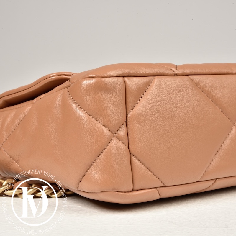 Sac Chanel 19 médium en cuir camel - Chanel Sac Chanel 19 médium en cuir camel - Chanel – Image 5