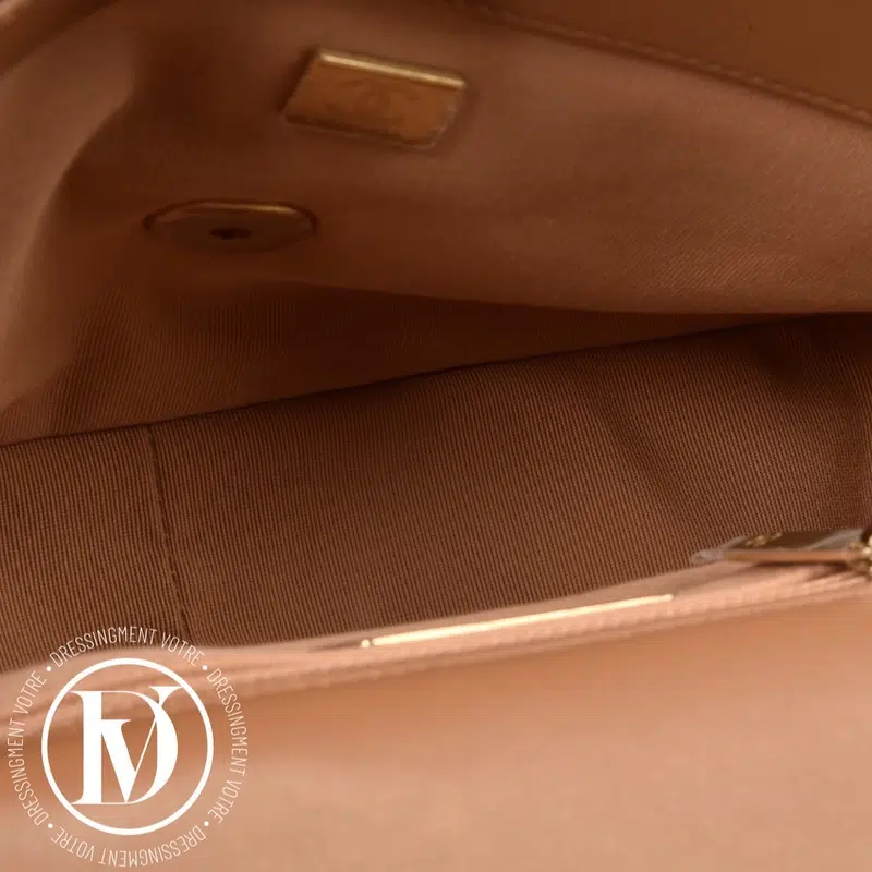 Sac Chanel 19 médium en cuir camel - Chanel Sac Chanel 19 médium en cuir camel - Chanel – Image 11