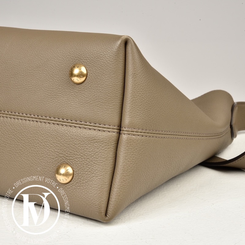 Sac Hobo PM en cuir smoke - Louis Vuitton Sac Hobo PM en cuir smoke - Louis Vuitton – Image 10