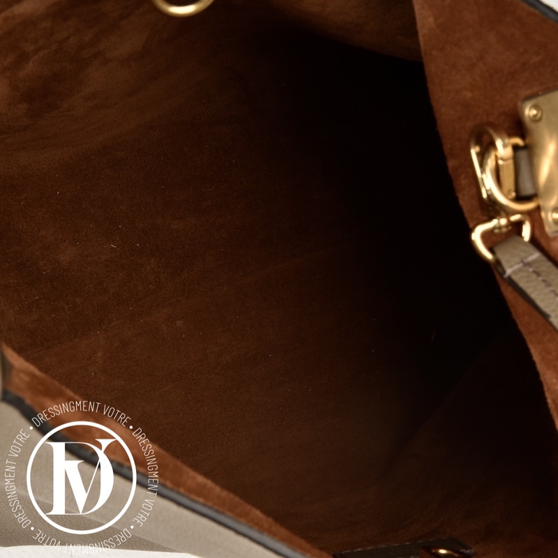 Sac Hobo PM en cuir smoke - Louis Vuitton Sac Hobo PM en cuir smoke - Louis Vuitton – Image 12