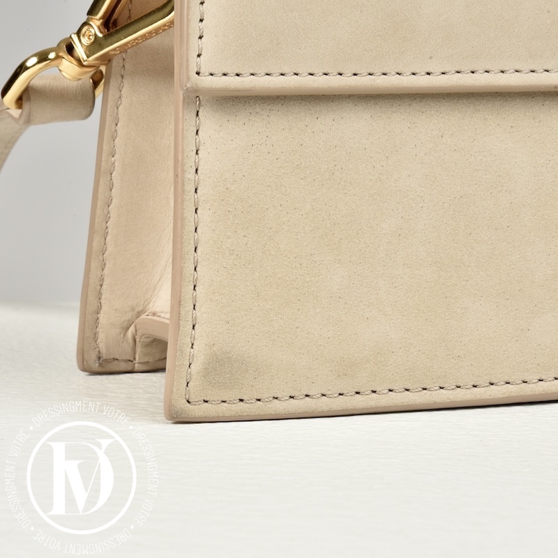 Sac Le Grand Bambino en suède beige - Jacquemus Sac Le Grand Bambino en suède beige - Jacquemus – Image 7