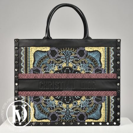 Cabas Book Tote large en cuir Ed.Limitée - Dior Dressingment Votre