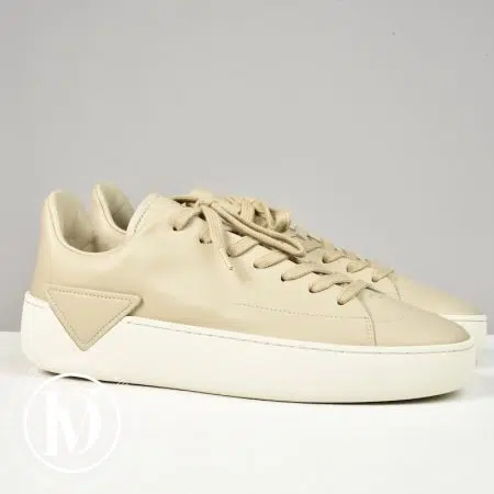 Accueil site seconde main de luxe,friperie de luxe,marque de luxe pas cher,seconde main vetement de luxe,friperie haut de gamme en ligne Baskets Court en cuir beige désert p.38,5 - Chanel