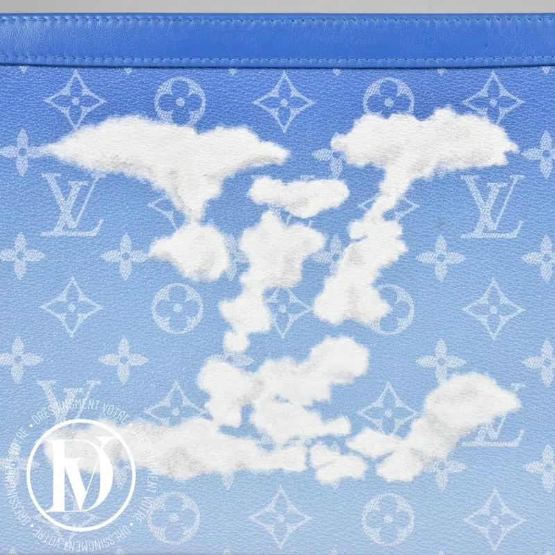 Pochette en toile monogram Clouds - Louis Vuitton X Virgil Abloh Pochette en toile monogram Clouds - Louis Vuitton X Virgil Abloh – Image 4