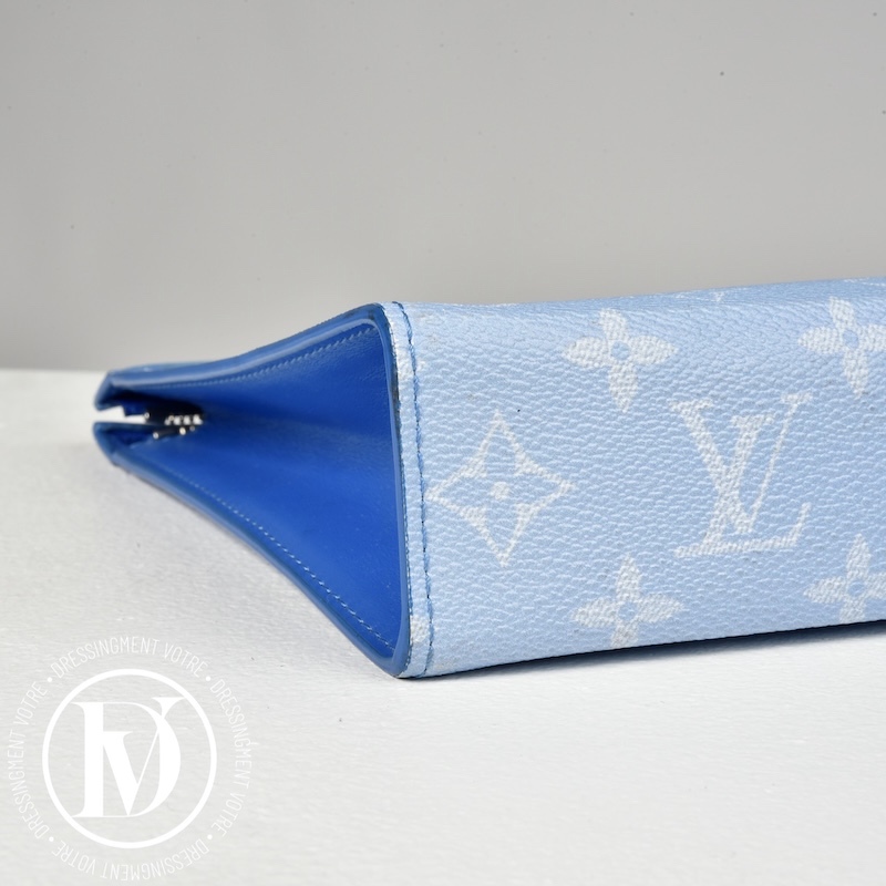 Pochette en toile monogram Clouds - Louis Vuitton X Virgil Abloh Pochette en toile monogram Clouds - Louis Vuitton X Virgil Abloh – Image 7
