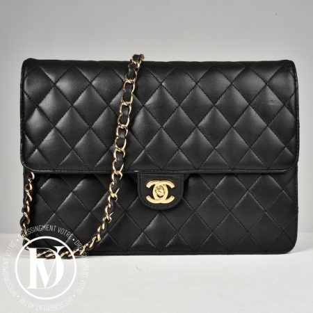 Sac à rabat vintage en cuir noir - Chanel Dressingment Votre