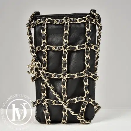 Accueil site seconde main de luxe,friperie de luxe,marque de luxe pas cher,seconde main vetement de luxe,friperie haut de gamme en ligne Porte-téléphone en cuir noir - Chanel