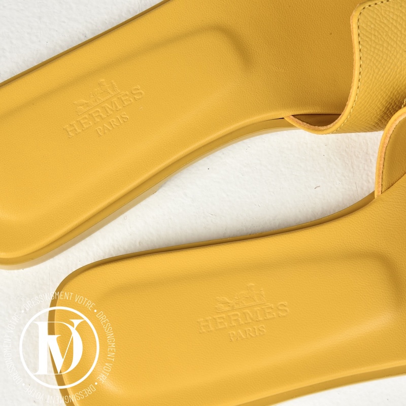 Mules Oran en cuir jaune p.37 - Hermès Mules Oran en cuir jaune p.37 - Hermès – Image 4