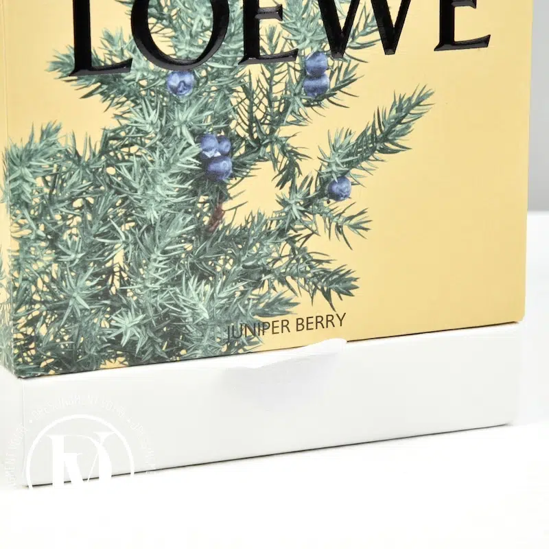 Bougie parfumée Juniper Berry - Loewe Bougie parfumée Juniper Berry - Loewe – Image 4