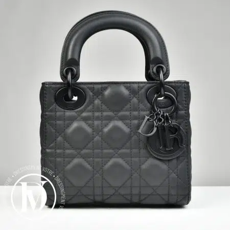 Mini Lady Dior en cuir ultramatte noir - Dior