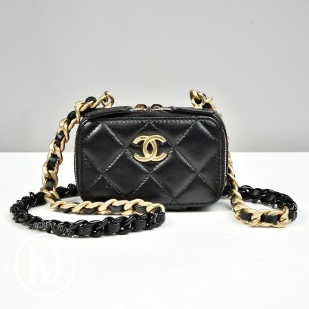 Accueil site seconde main de luxe,friperie de luxe,marque de luxe pas cher,seconde main vetement de luxe,friperie haut de gamme en ligne Mini sac Trendy en cuir noir - Chanel