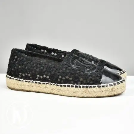 Espadrilles dentelle noires p.37 - Chanel